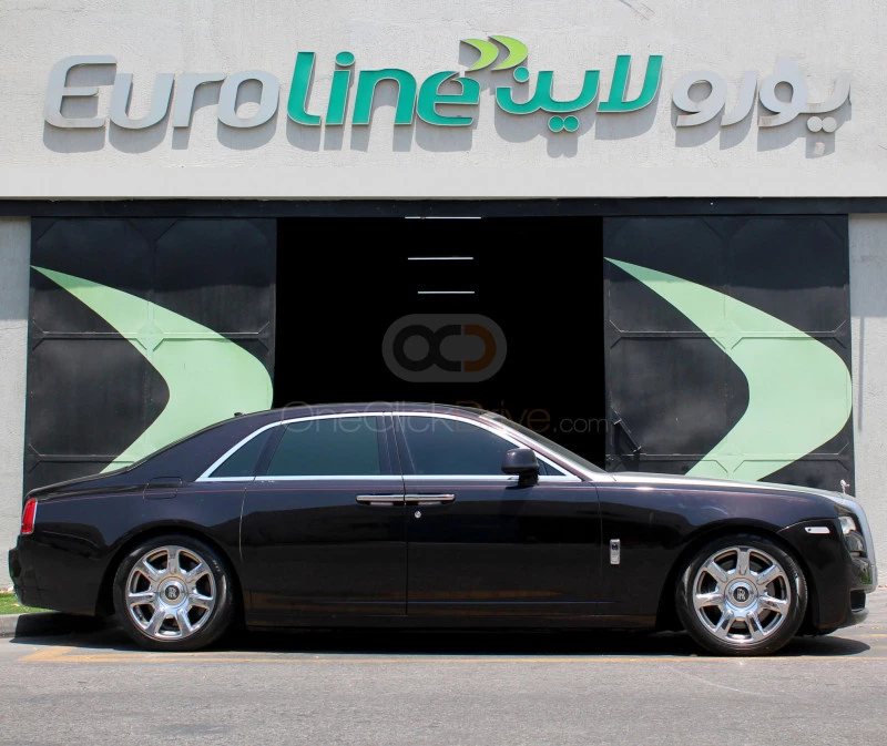 Black Rolls Royce Ghost Series II 2017 for rent in Abu Dhabi 2